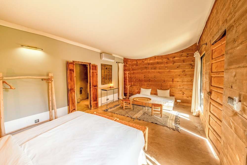 Standard Bungalow thumbnail 5