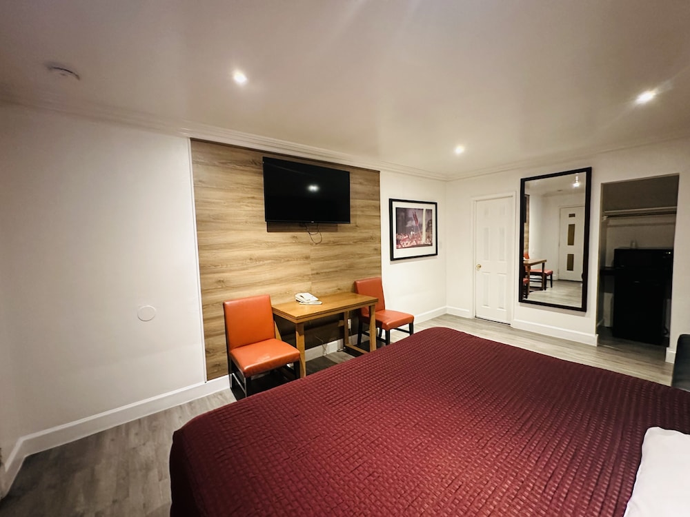 Luxury Suite, 1 King Bed photo 2