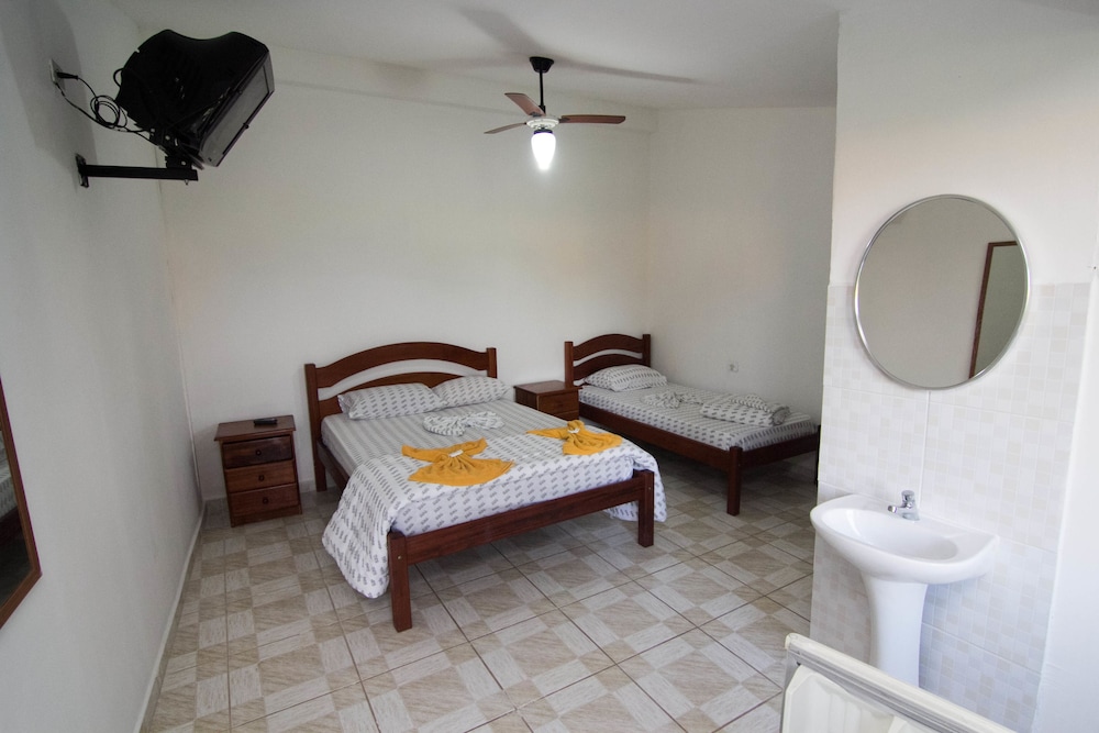 Standard Room photo 3