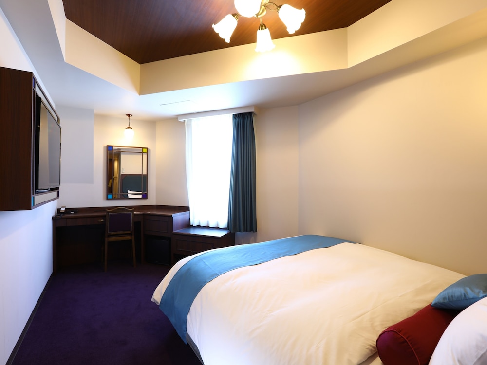 Premier Double Room, 1 Queen Bed, Non Smoking photo 3