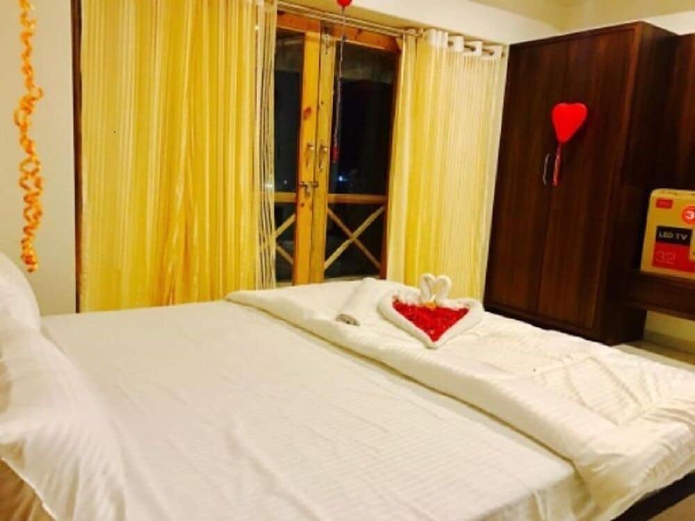 Deluxe Double Room photo 2
