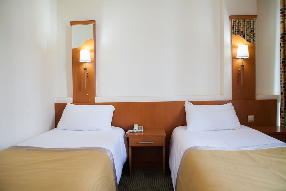 Twin Room, City View photo 1