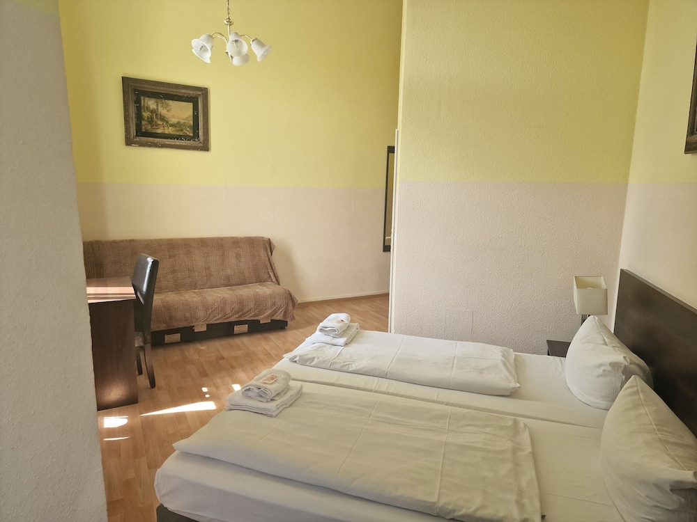 Triple Room photo 1