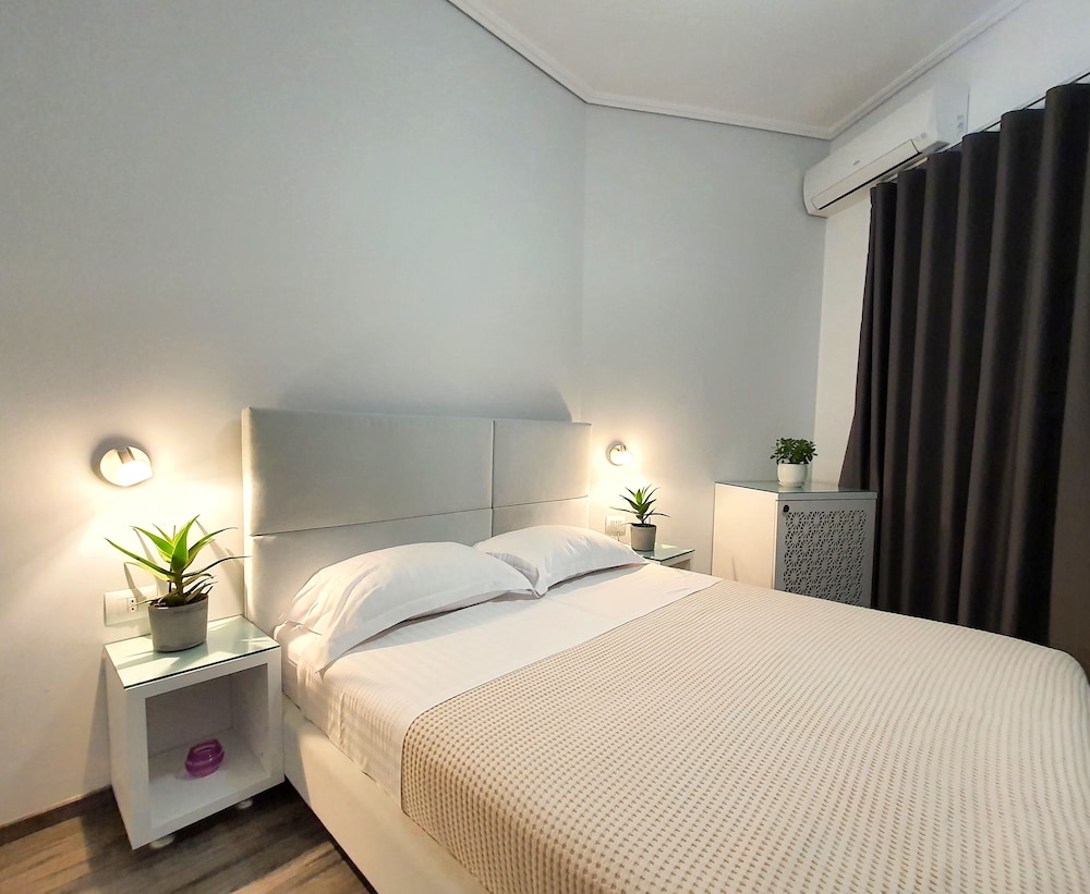 Basic Double Room, Sea View (1) photo 2