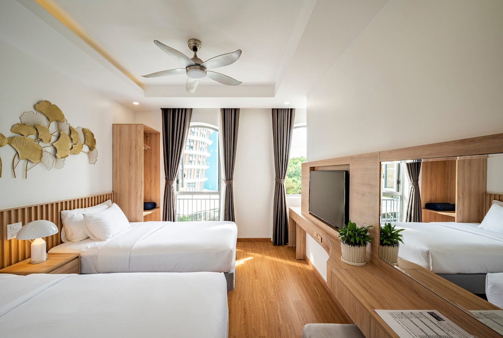 Deluxe Twin Room - Photo 3