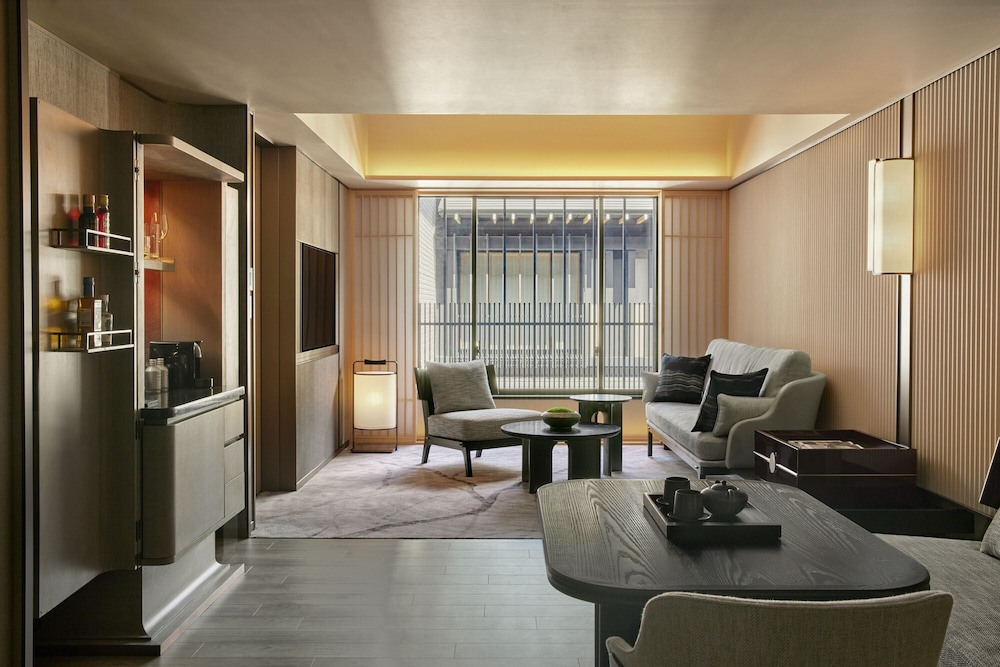 Suite, 1 Bedroom (2 Twin Bed) photo 2