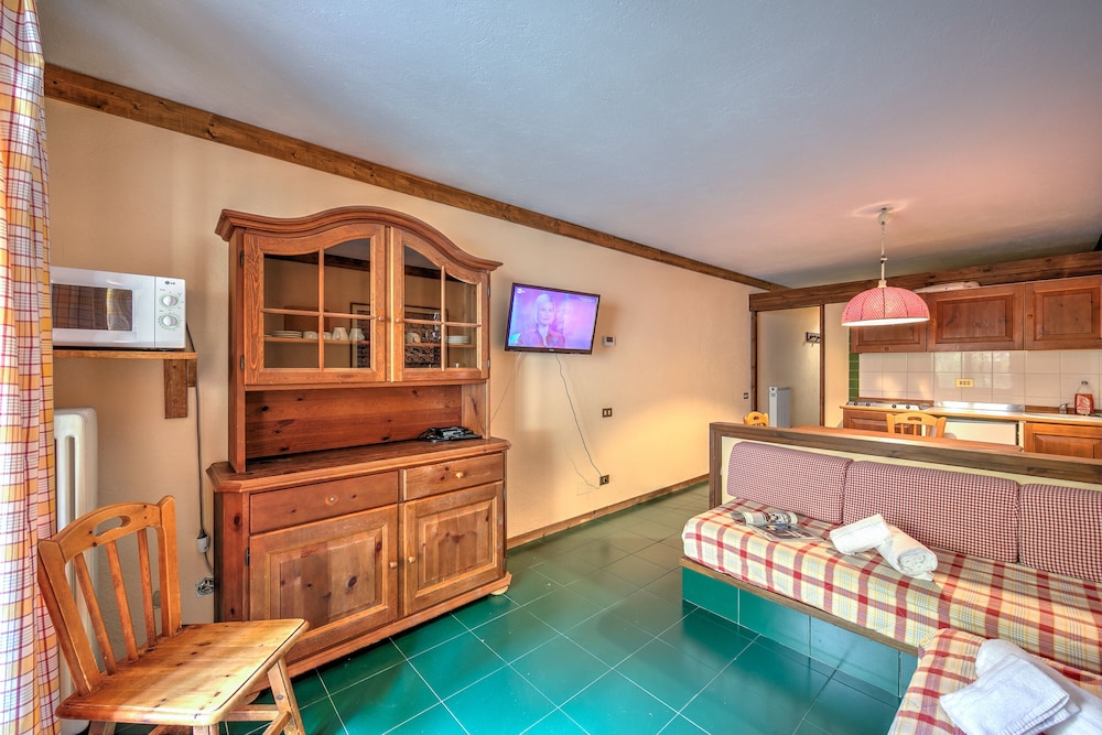 Family Studio, Mountainside (Grange Hike & Ski - 32d Sestriere) photo 1