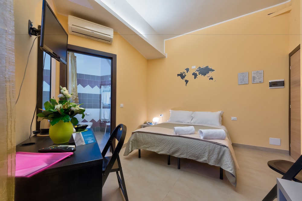 Classic Double Room photo 1