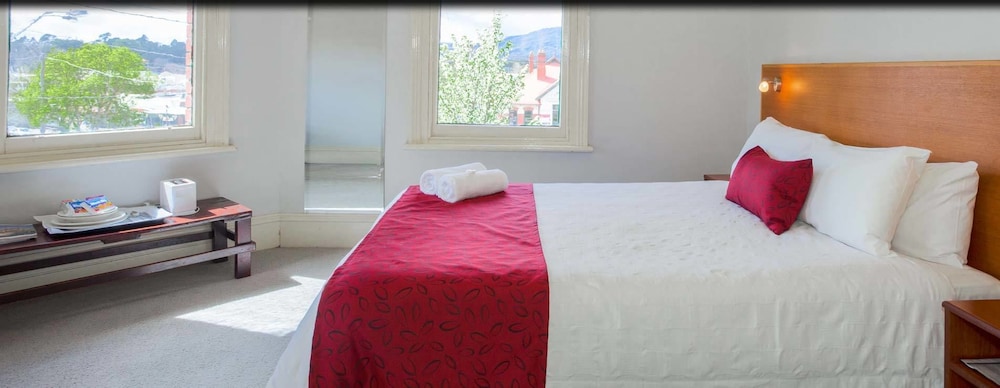 Standard Room, Non Smoking, Bathtub (Dinner, B&B, Beer Tasting) photo 2