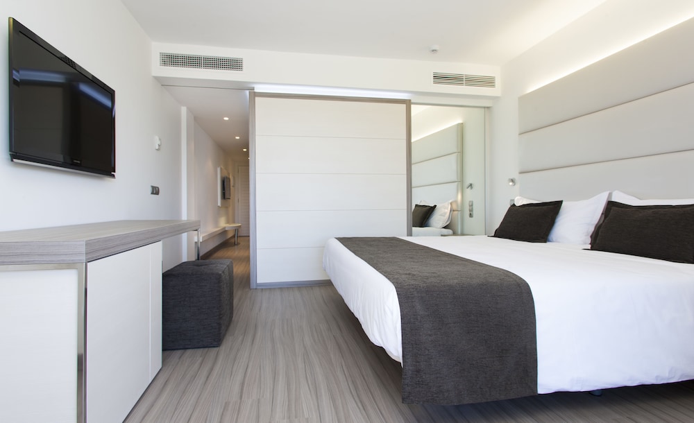 Family Suite, Balcony (Superior)