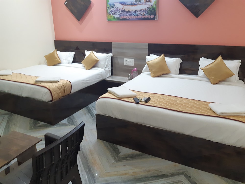 Executive Room