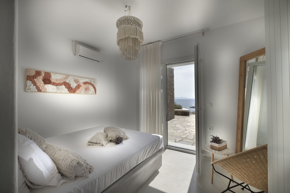 Luxury Villa, Sea View (2) photo 1