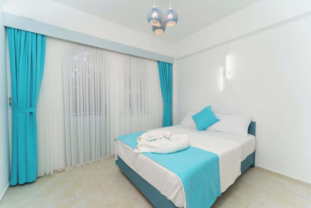 Standard Room - Photo 13