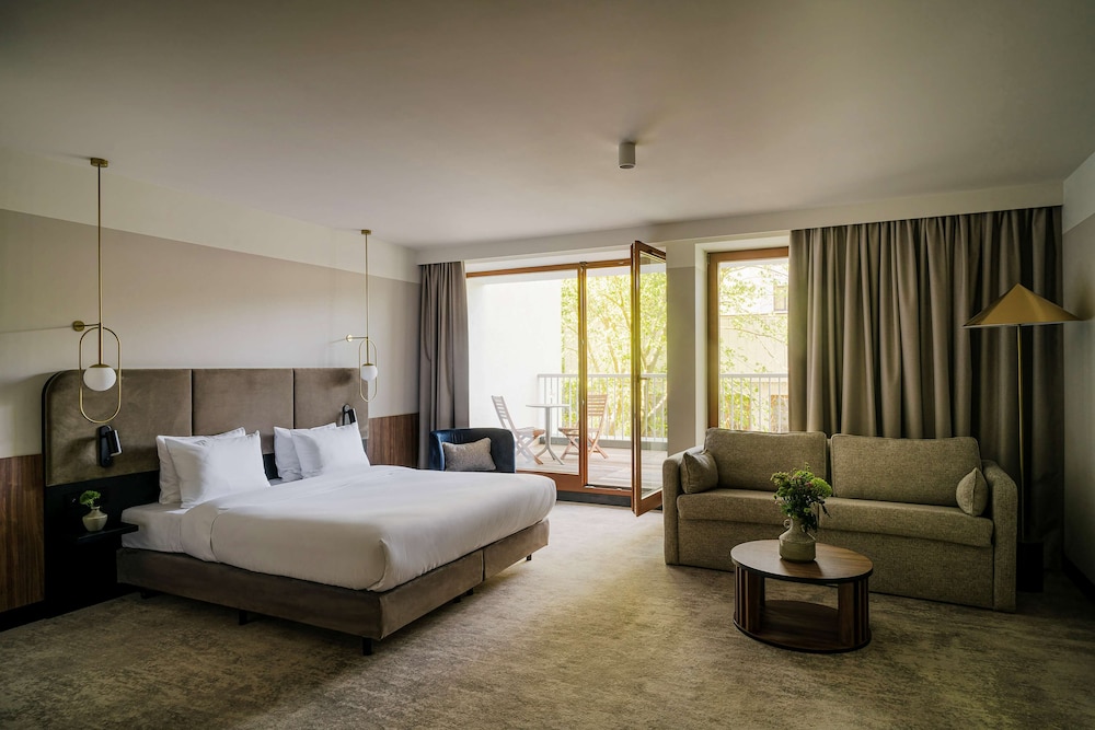 Family Room, Multiple Beds, Balcony - Photo 1