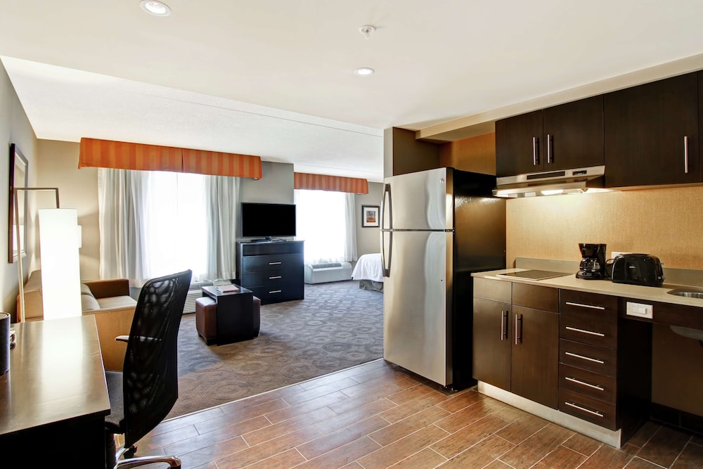 Studio, 1 King Bed, Accessible (Hearing)