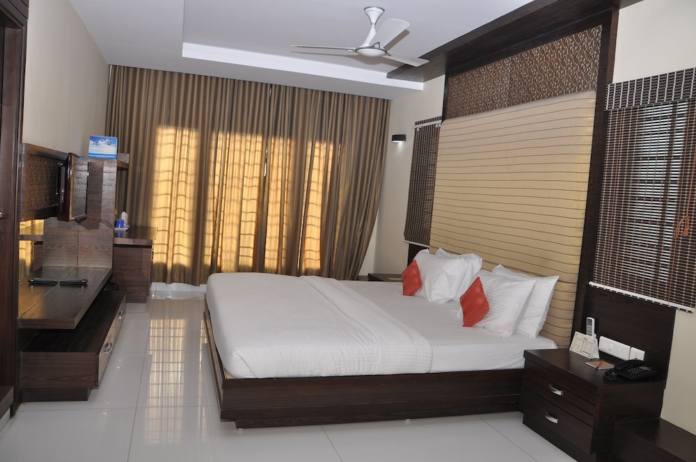 Executive Suite photo 1
