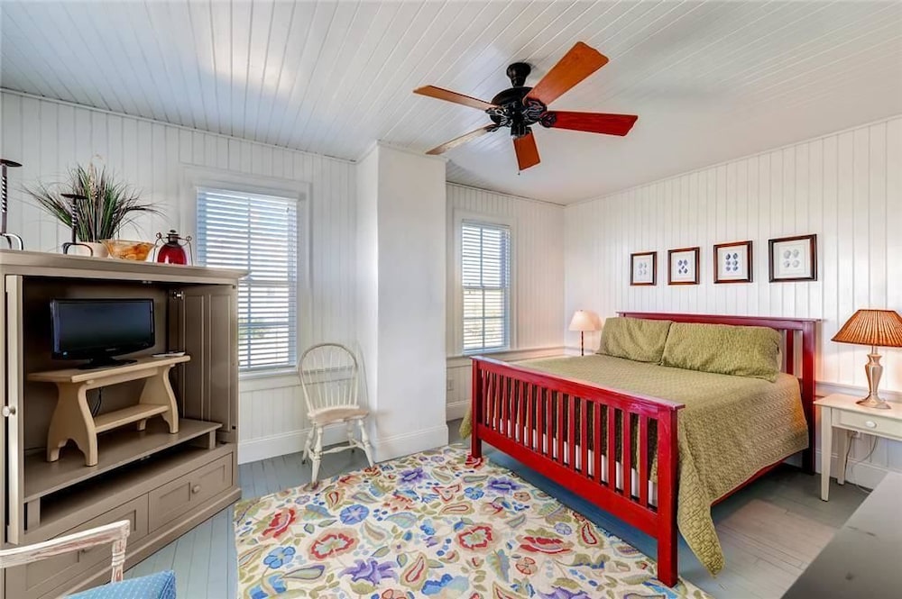 Family House, 3 Bedrooms, Ocean View, Sea Facing photo 1