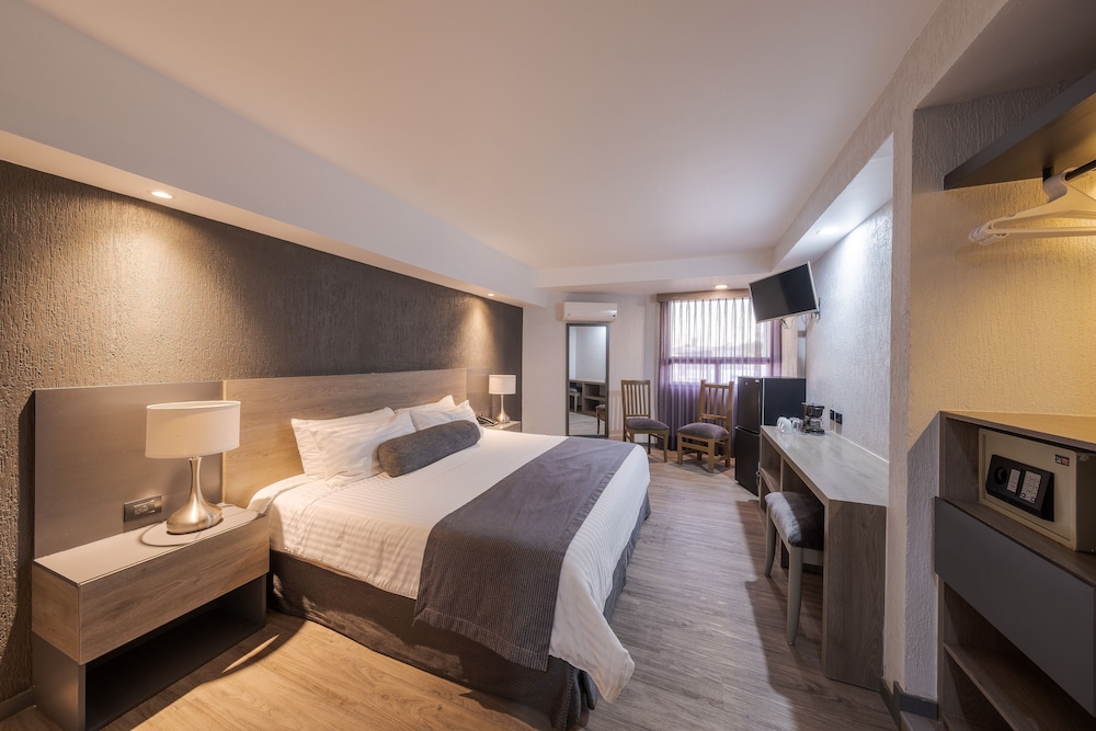 Estandar con cama king photo 2