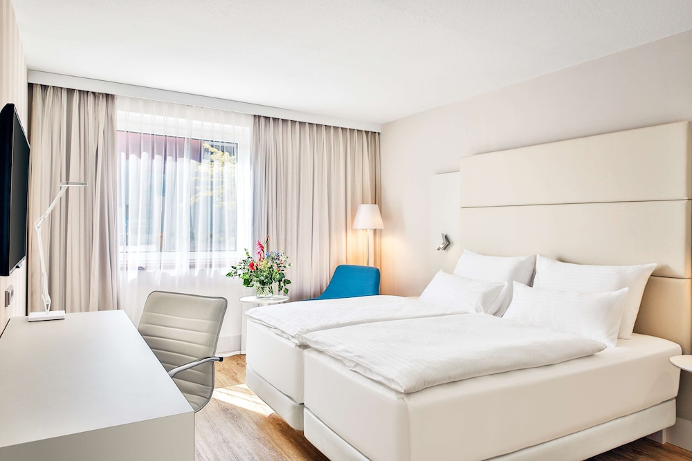 Standard Room (Extra Bed 3 adults) - Photo 1
