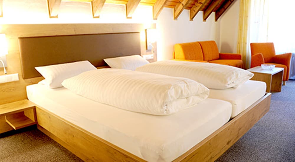 Double Room, 1 Double Bed, Non Smoking (annex or main building) photo 1