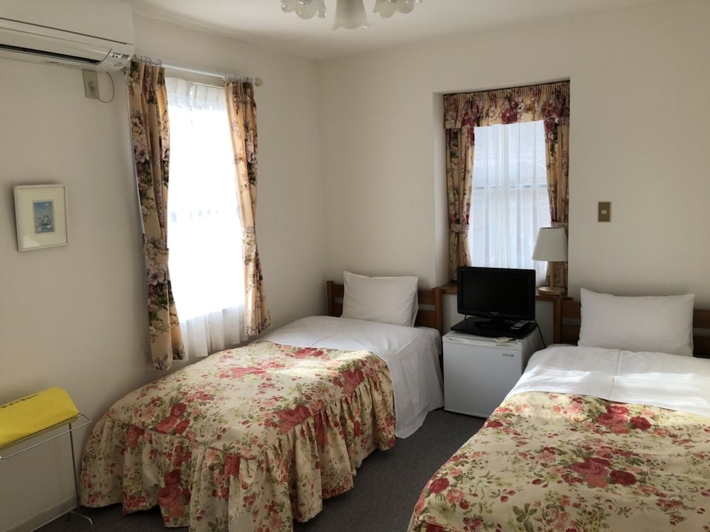 Economy Room, Non Smoking (B,105)