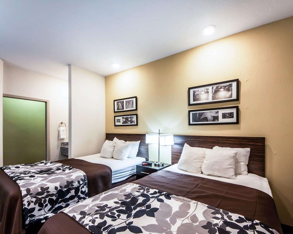 Standard Room, 1 Double Bed, Non Smoking photo 2