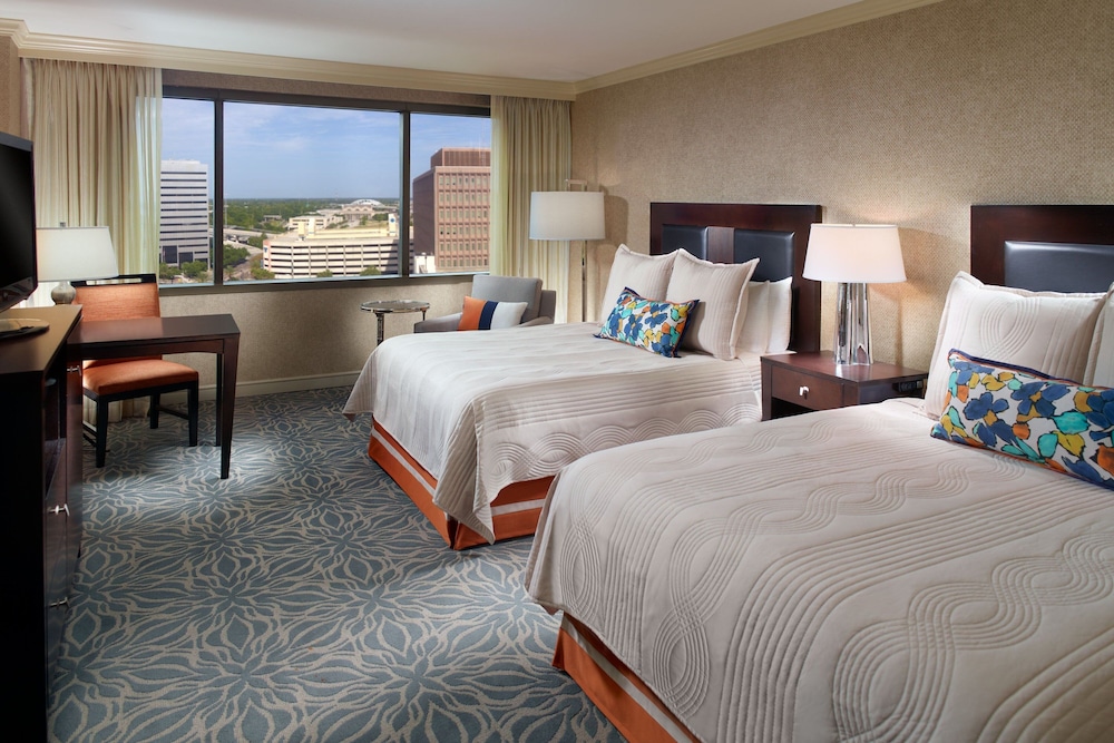 Room, 2 Queen Beds - Photo 1