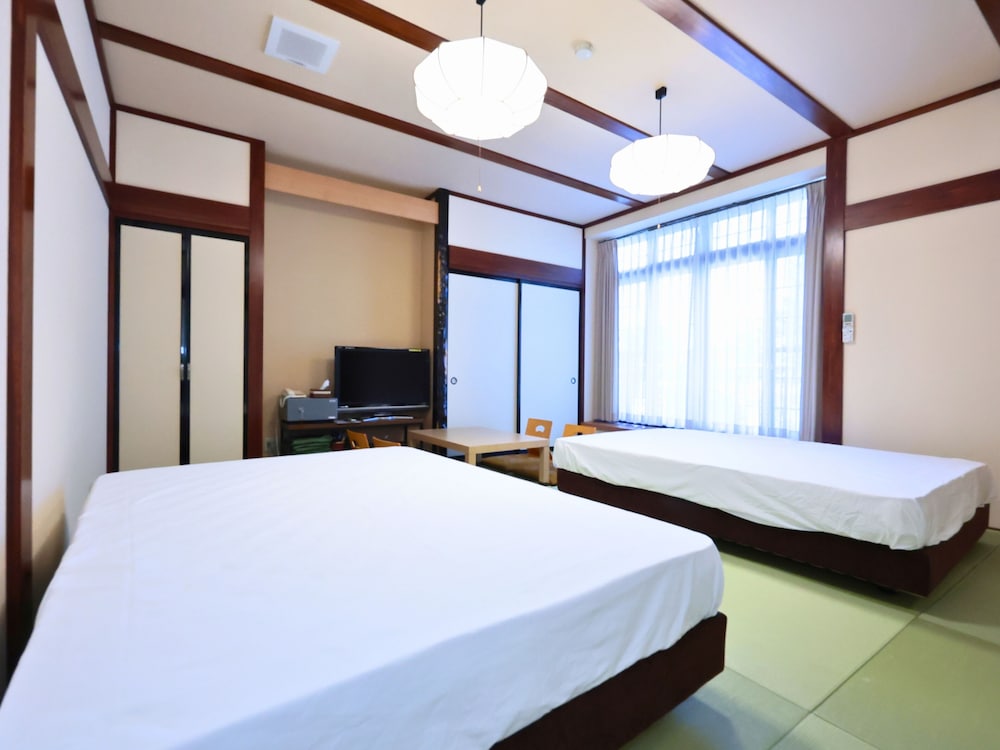 Japanese-style Room 10 Tatami Mats with bathroom and Toilet -Room 102, Non Smoking photo 1