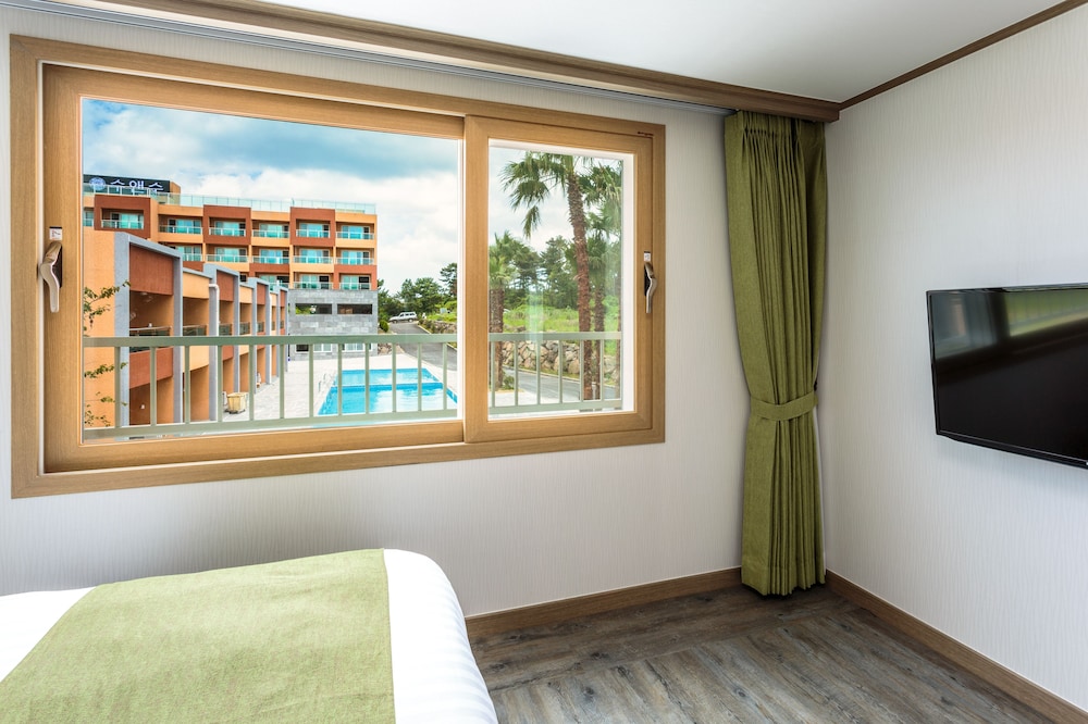 Family Suite photo 3