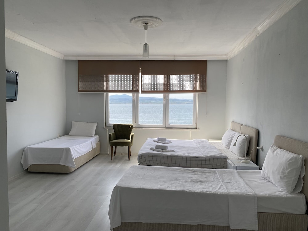 Basic Quadruple Room photo 1