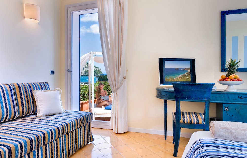 Deluxe Double or Twin Room, Terrace, Sea View - Photo 1