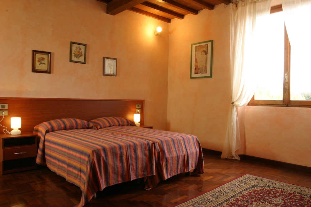 Quadruple Room photo 1