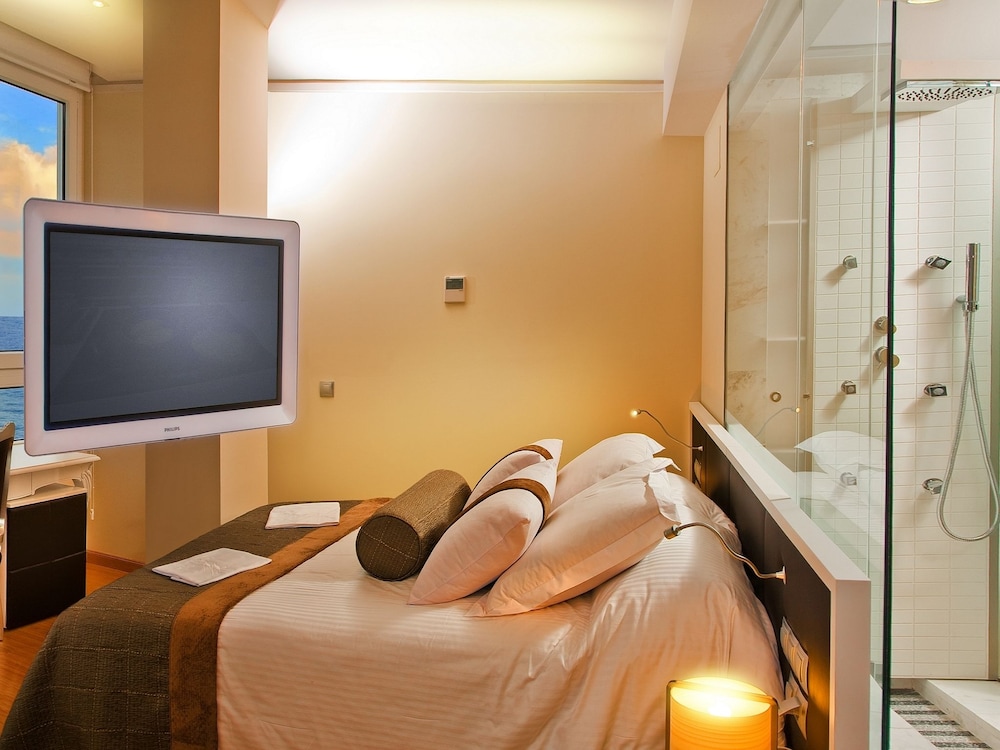 Double Room Single Use, Sea View