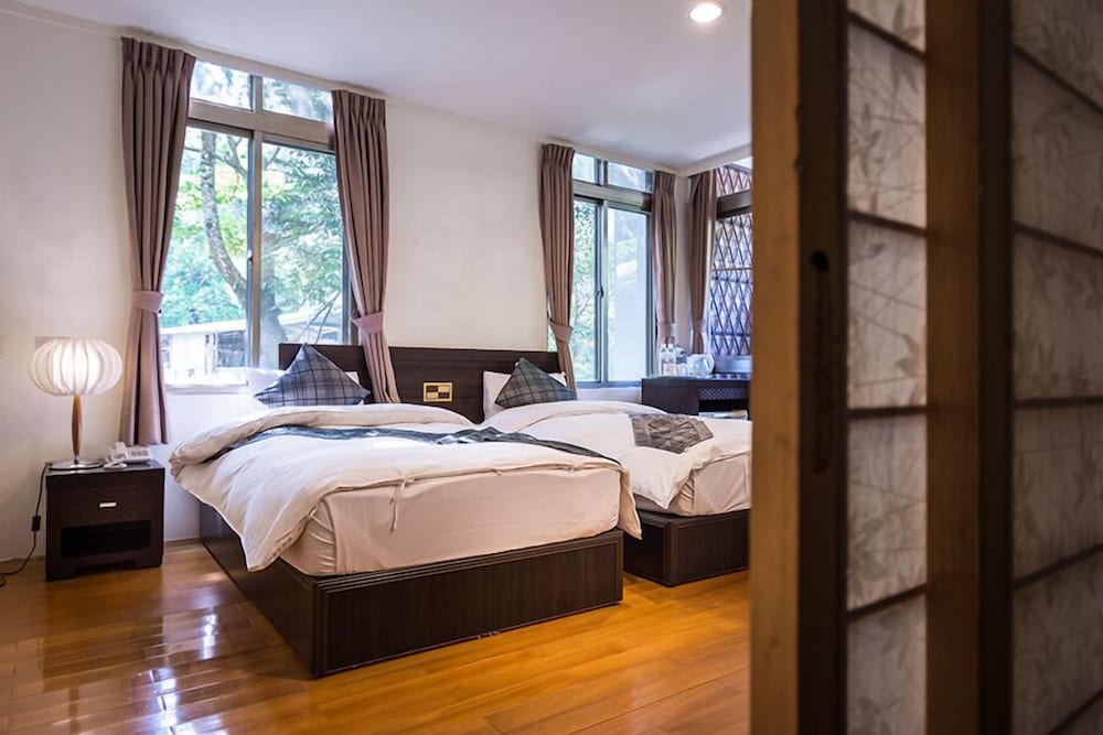 Deluxe Double Room photo 2