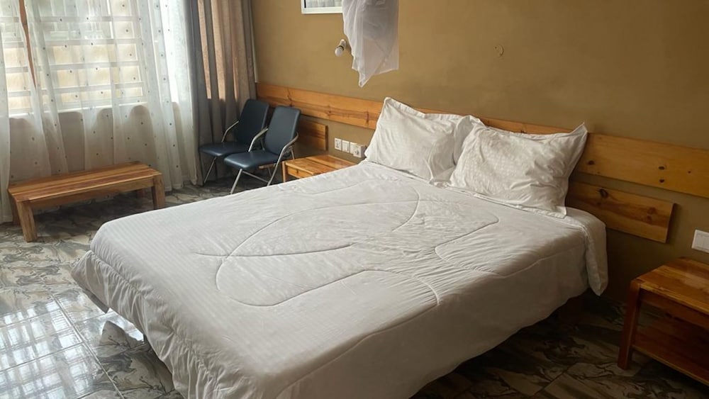Standard Room photo 2