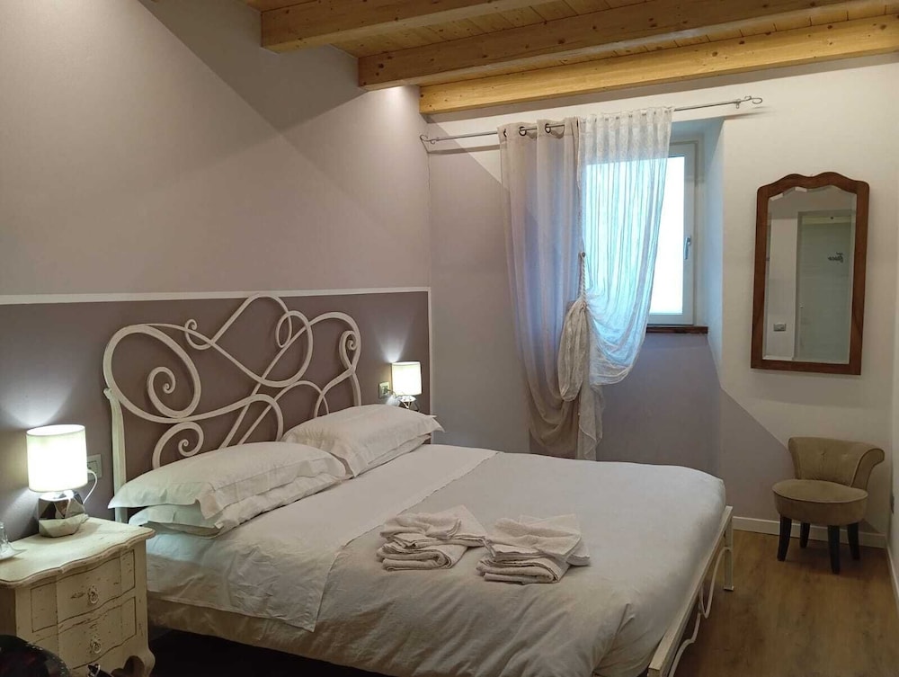 Panoramic Double Room, Private Bathroom, Garden View photo 1
