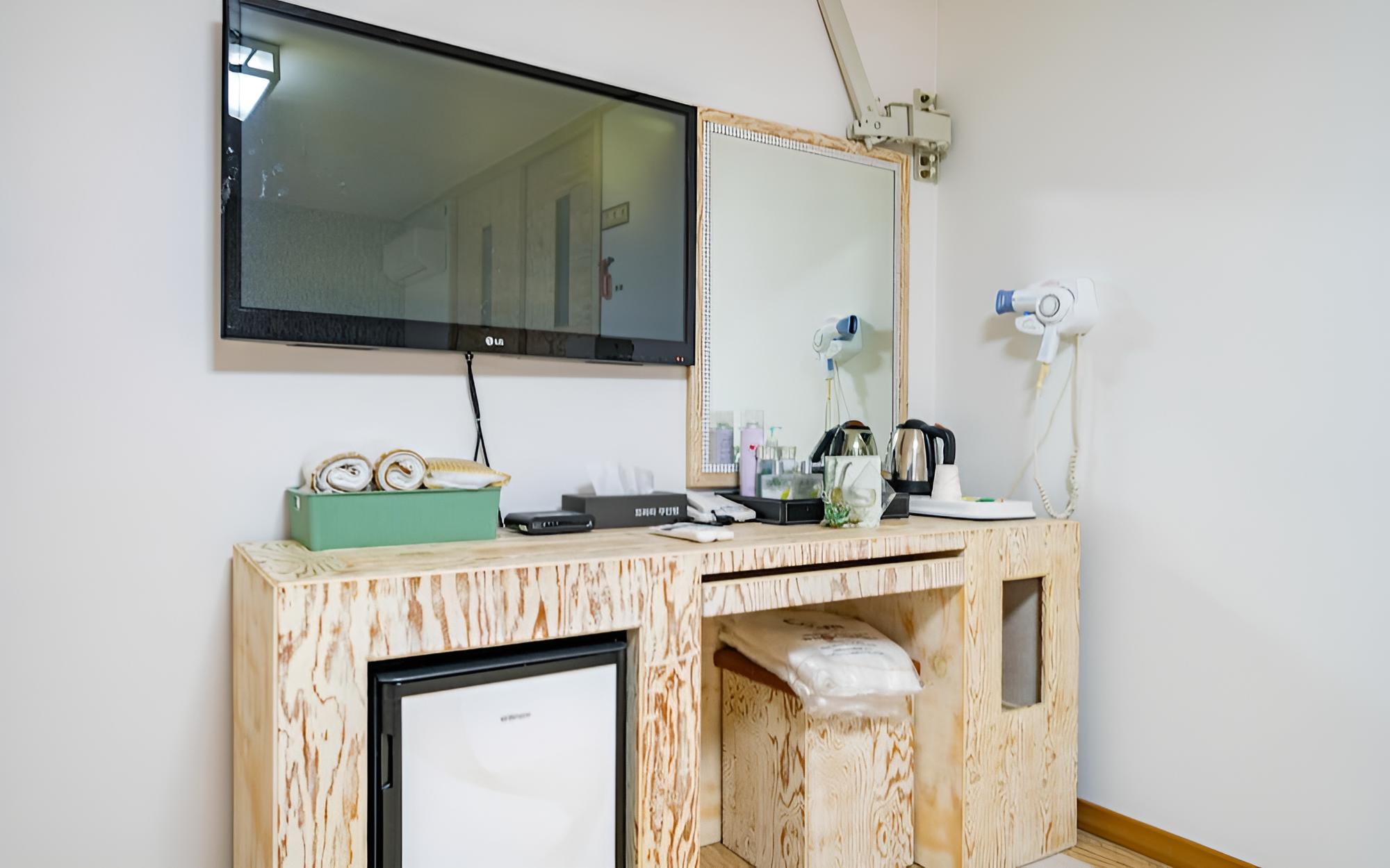 Room (Special Room) - Photo 6