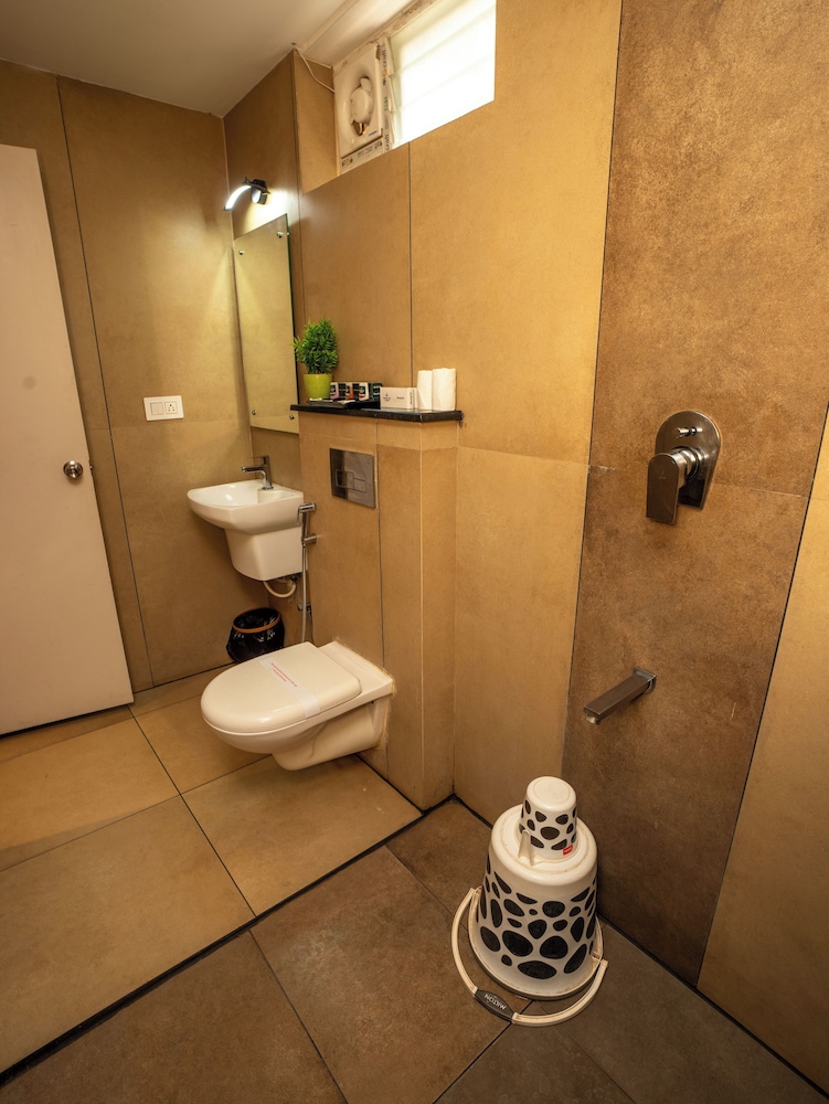 Standard Double or Twin Room photo 2