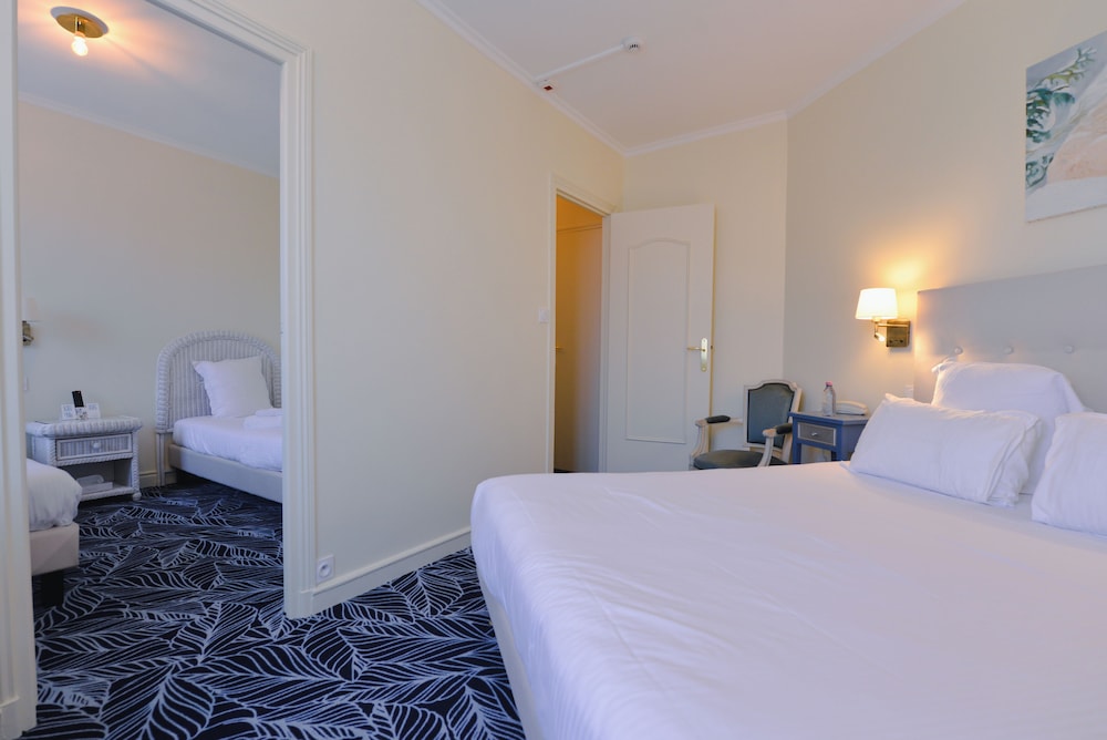 Family Quadruple Room