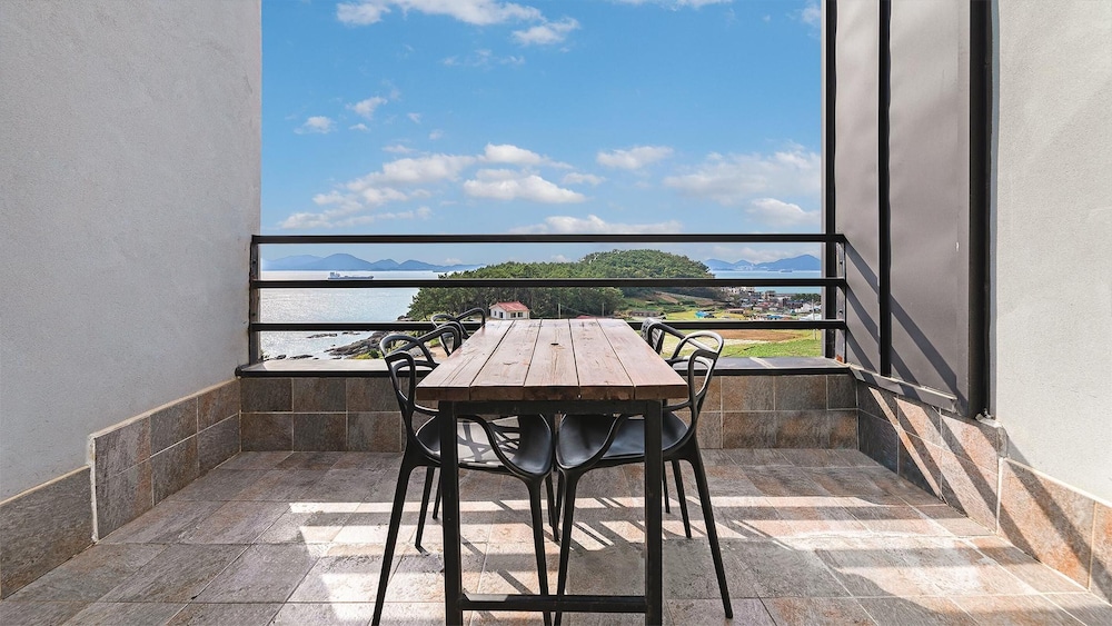 Basic Room, 1 Bedroom (101(OceanView,Spa)) - Photo 8