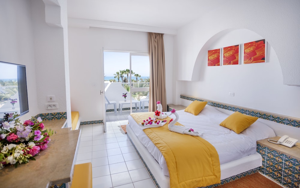 Standard Triple Room - Photo 1