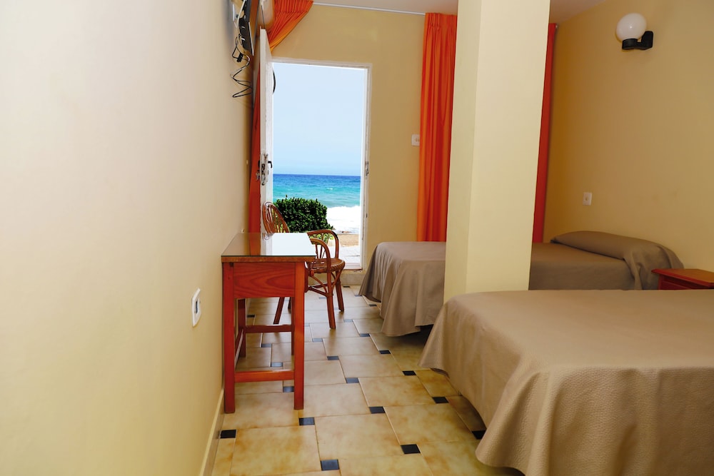 Standard Twin Room, Sea View