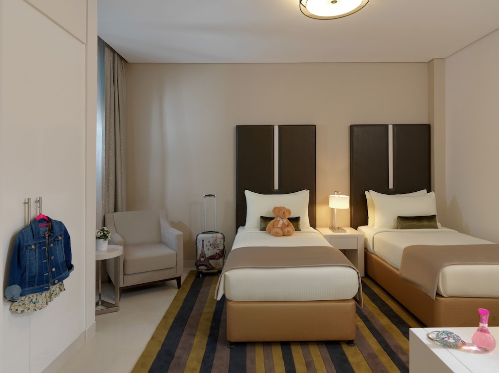 Suite, 3 Bedrooms (Burj Khalifa View)