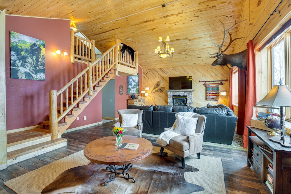 House (4 Bedrooms) photo 1