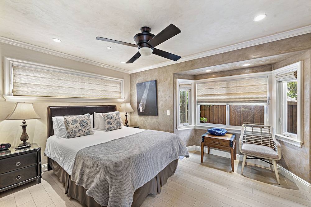 Deluxe Villa, 1 Queen Bed with Sofa bed photo 1