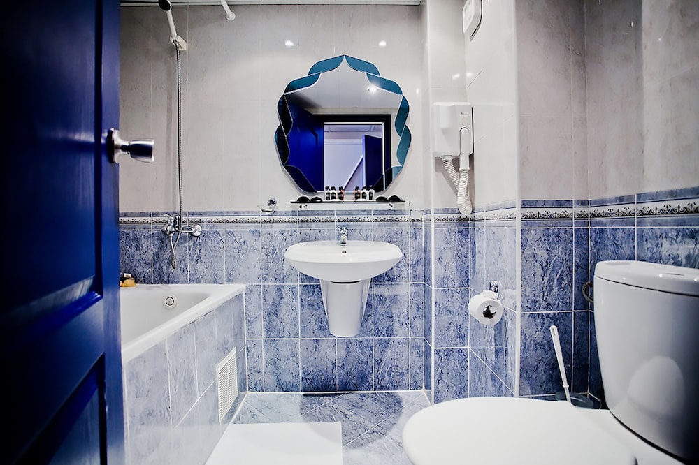 Double Room, Sea View - Photo 15