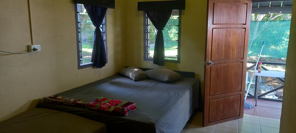 Comfort Triple Room, Mountain View