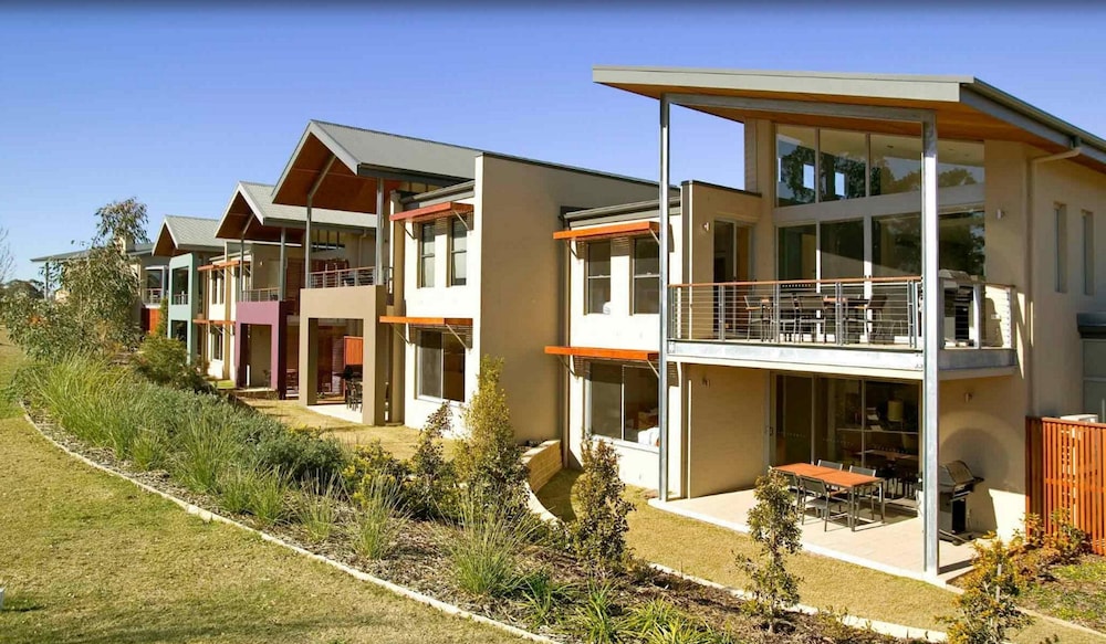 Deluxe Apartment, 1 Bedroom, Accessible - Photo 1