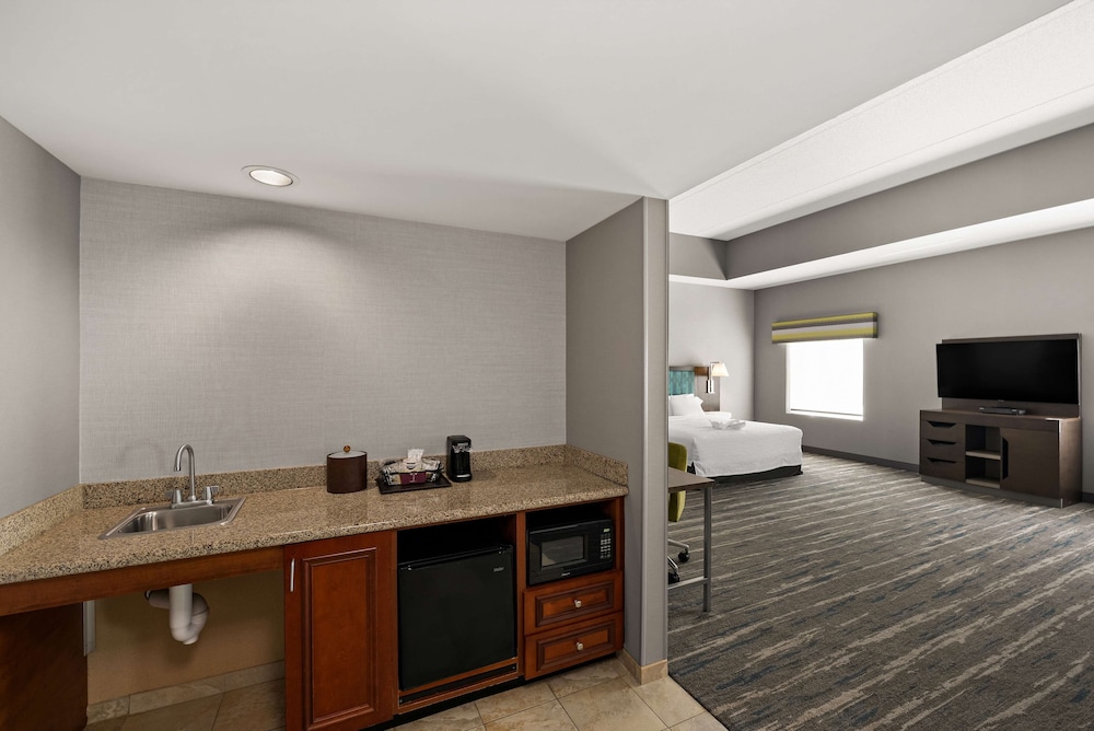 Hampton Inn & Suites Poughkeepsie, Photo 7