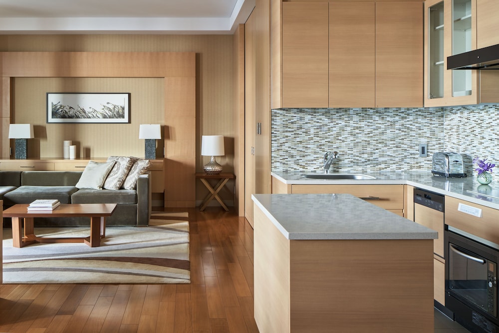 Two Bedroom (Non Smoking), -1Th Floor thumbnail 6